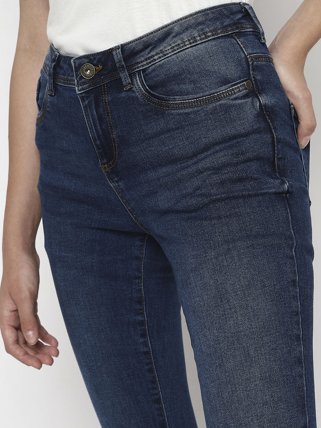 Blue Mid Rise Wendy Skinny Fit Jeans