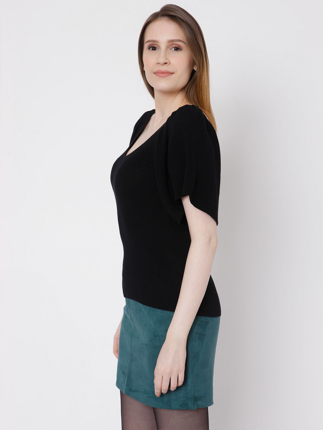 Black Flutter Sleeves Knit Top