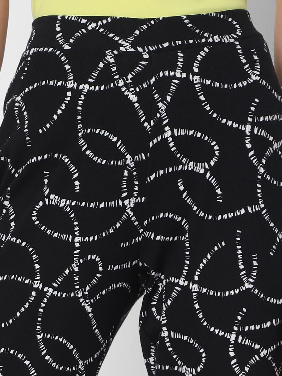 Black High Rise Printed Co-Ord Pants
