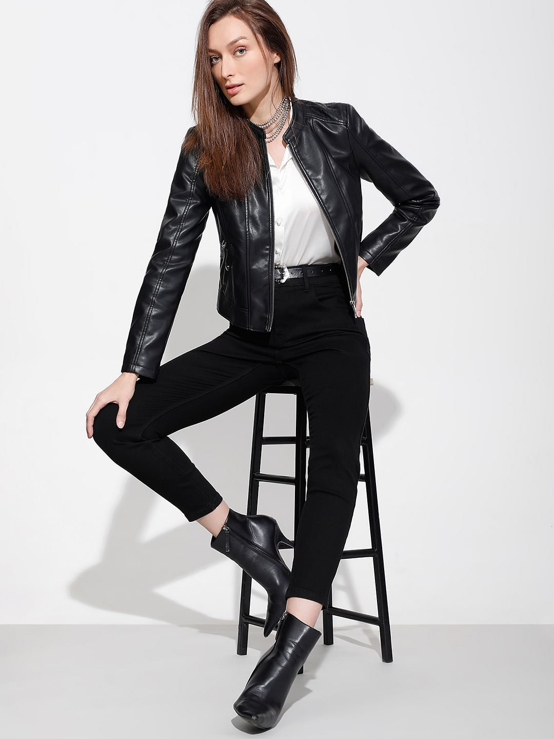 Black High Rise Wendy Skinny Jeans