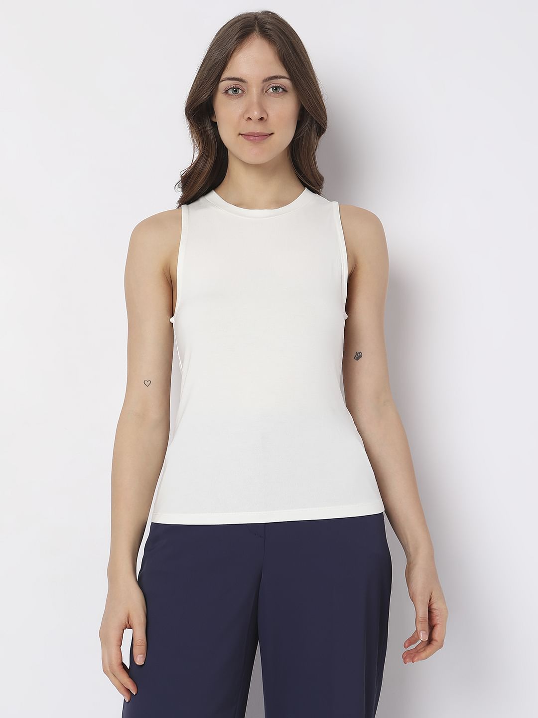 White O-Neck Tank Top