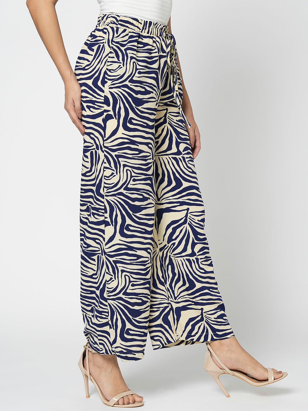 I.Scenery By Vero Moda Off-White High Rise Printed Pants