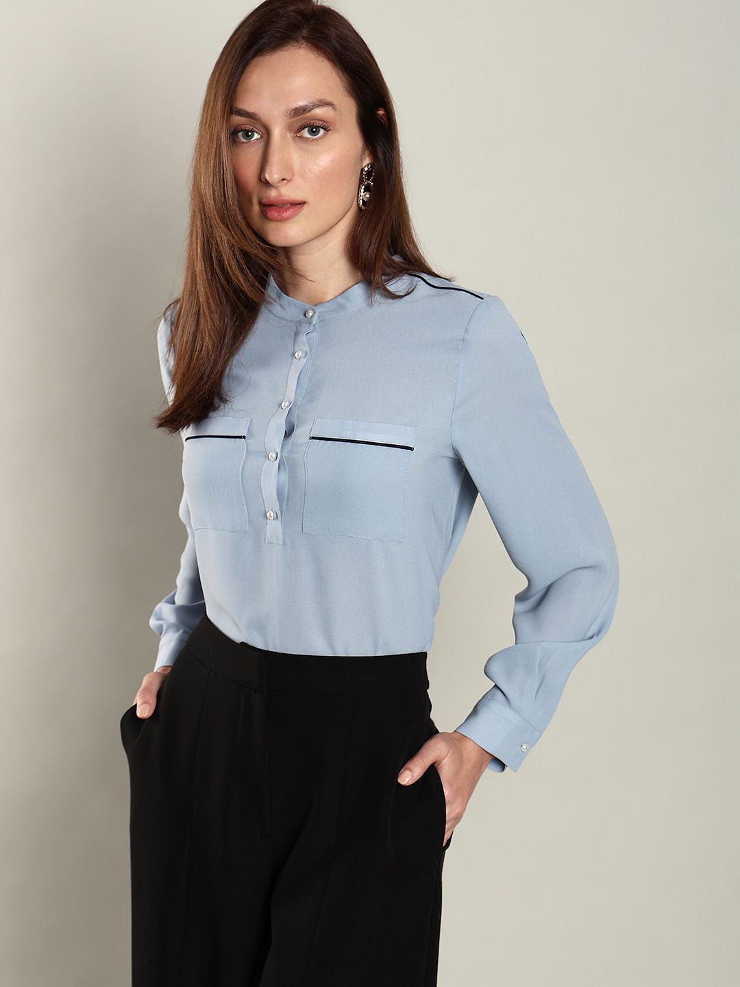 Blue Contrast Tipping Top