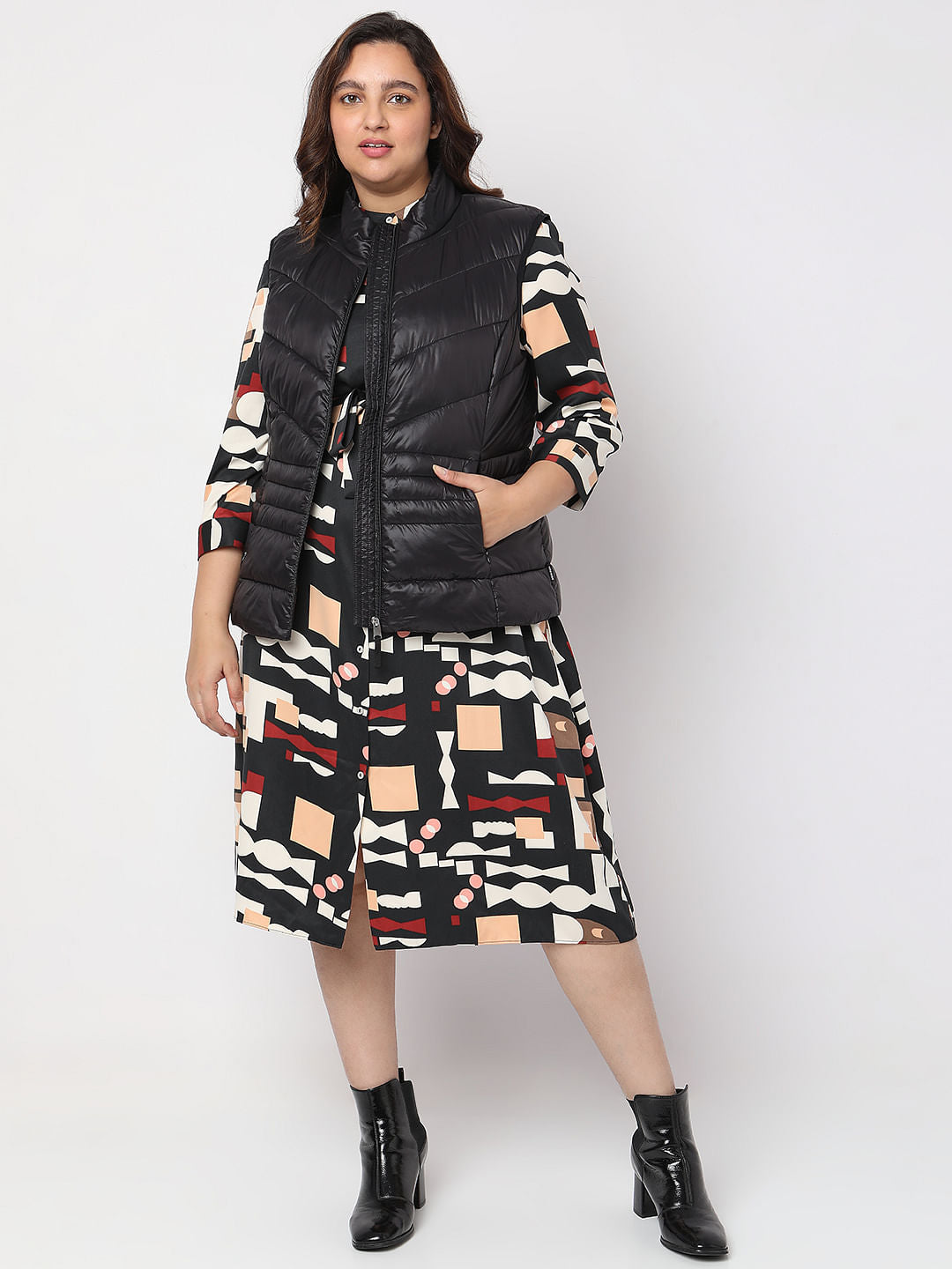 Curve Black Sleeveless Puffer Jacket