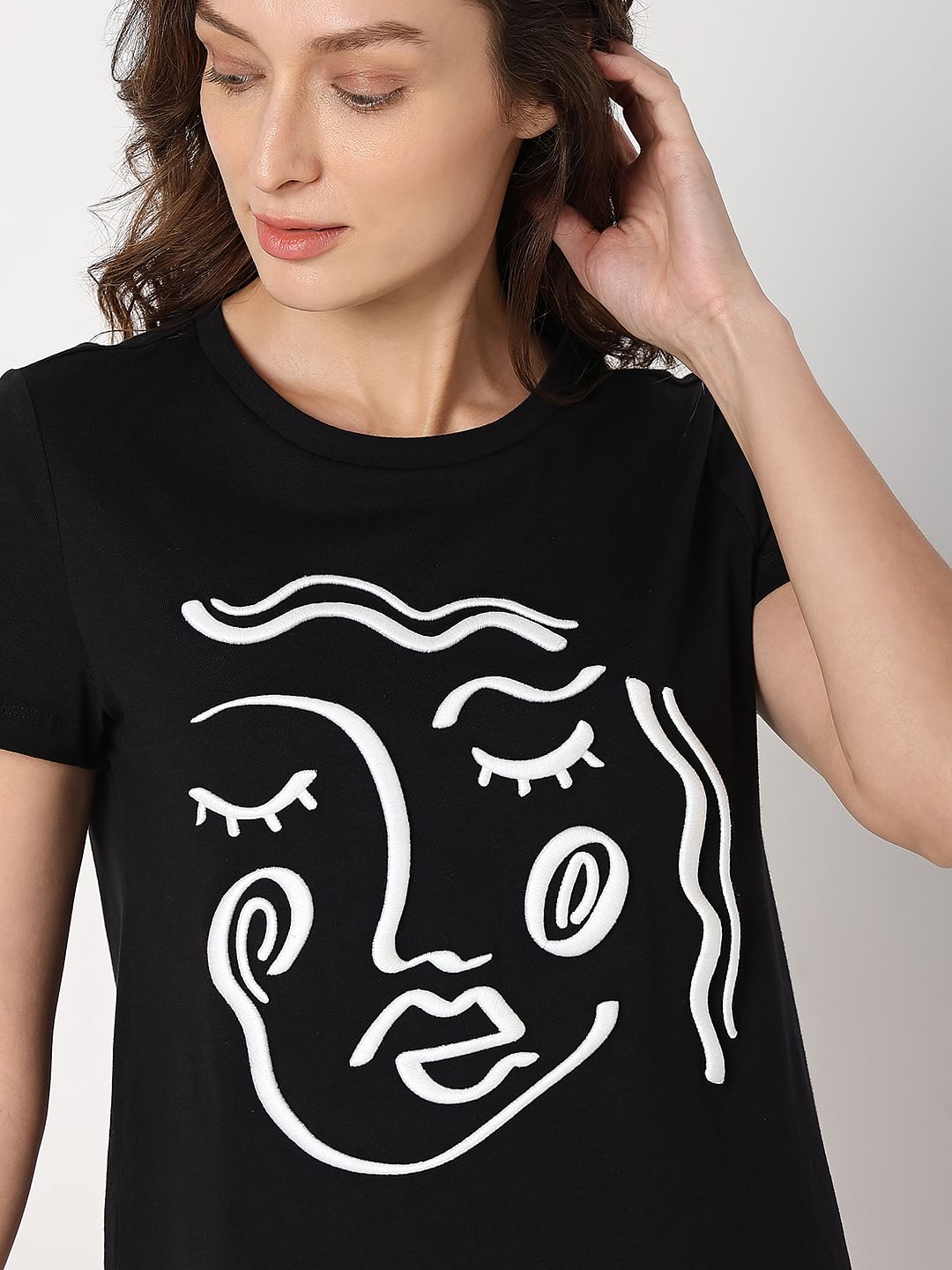 Black Face Outline T-Shirt