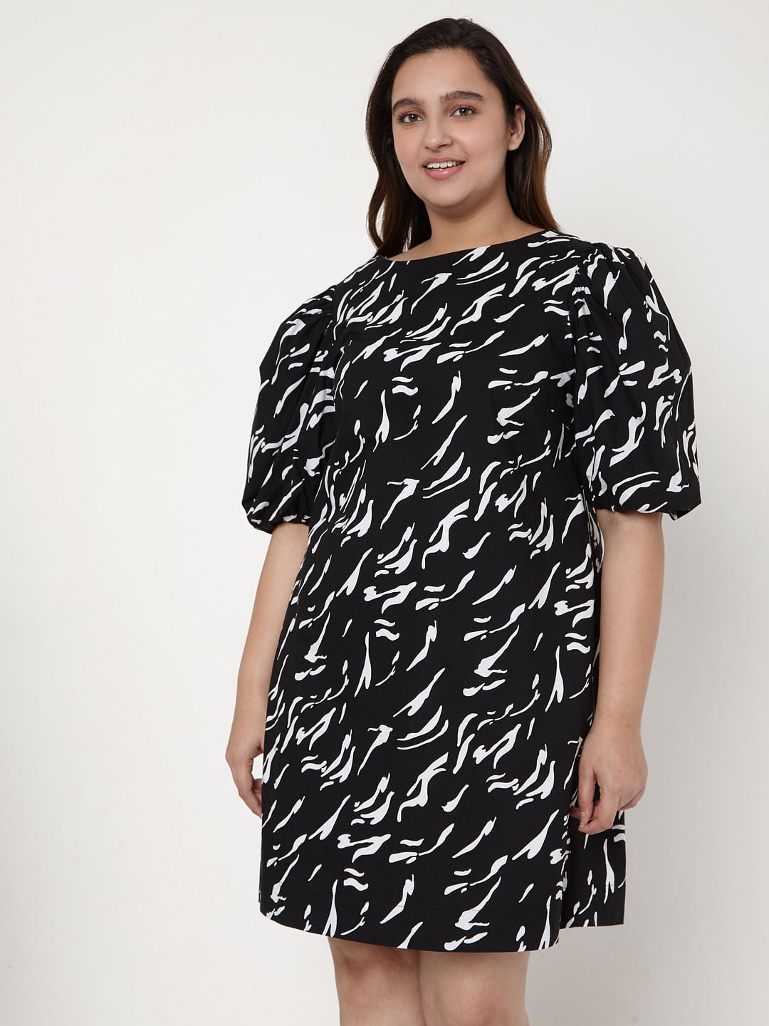 Curve Black Abstract Print Puff Sleeves Shift Dress