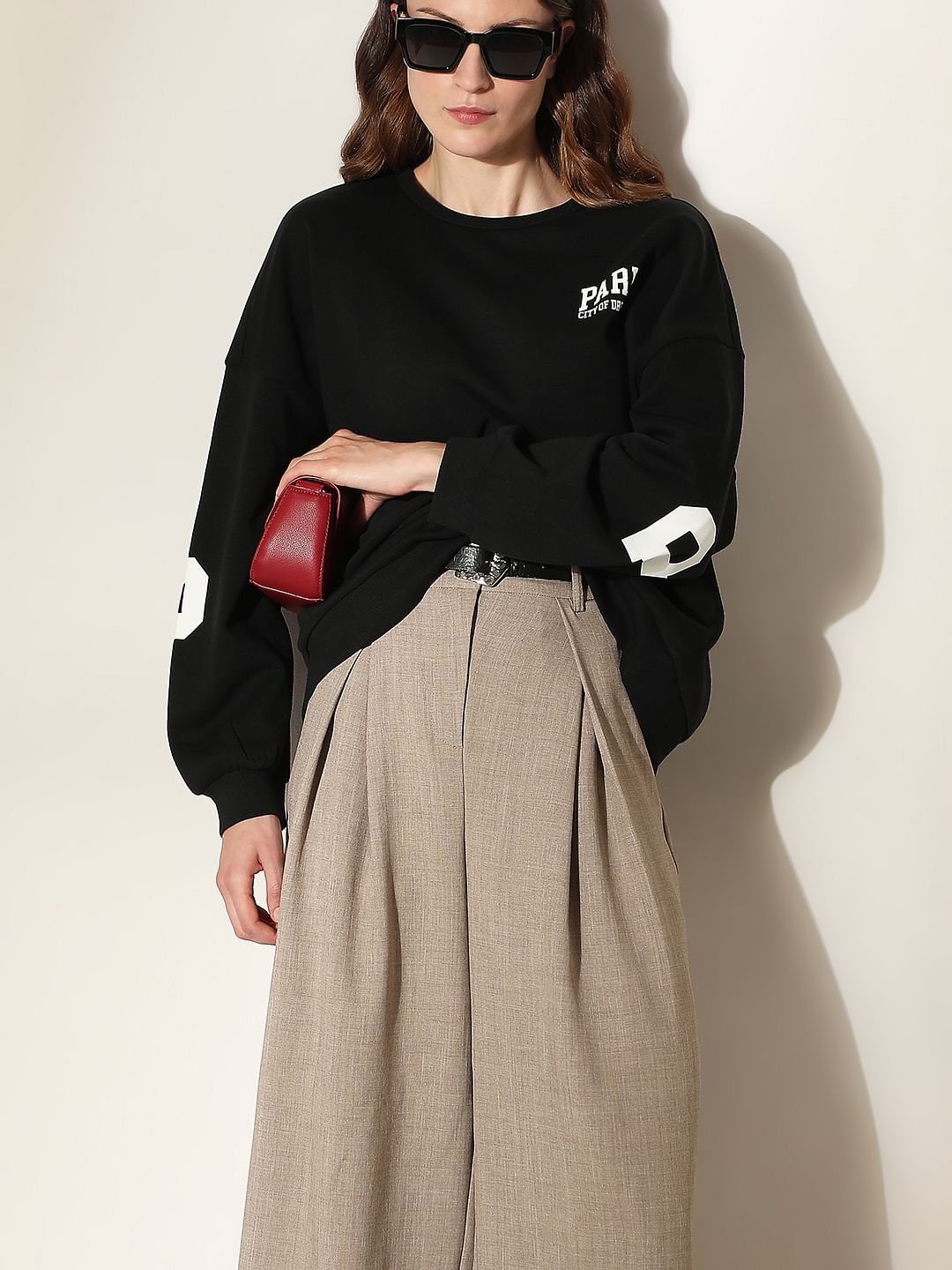 Black Oversized Sweatshirt