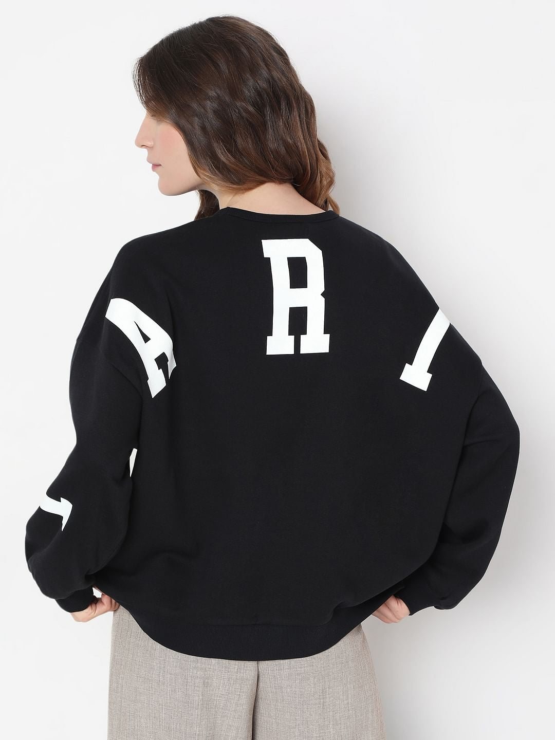 Black Oversized Sweatshirt