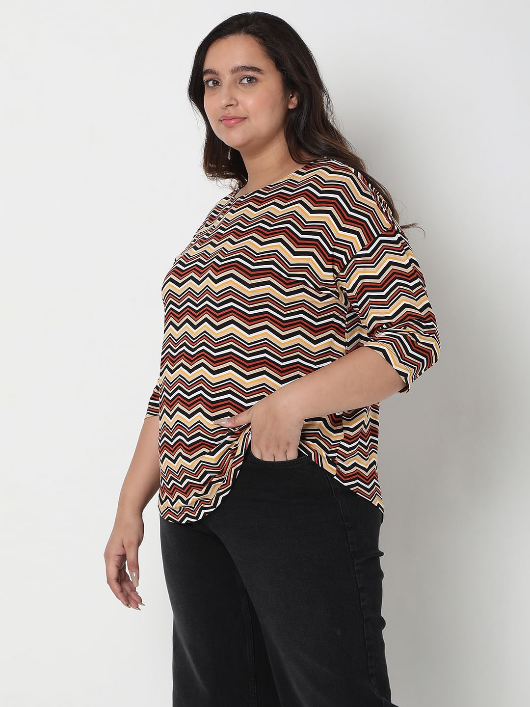 Curve Brown Zig-Zag Print Top