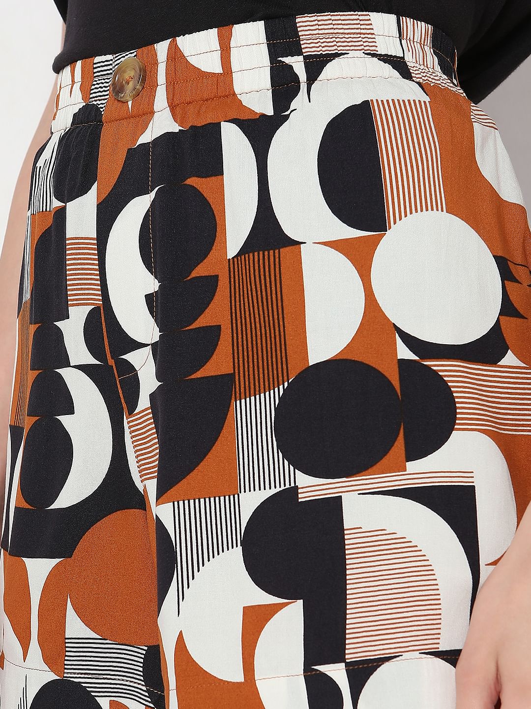 Brown Mid Rise Printed Shorts