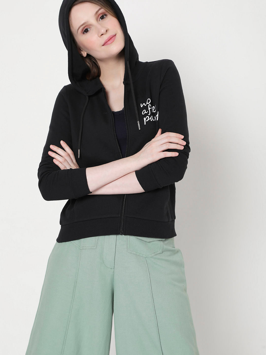 Black Slogan Print Sweatshirt