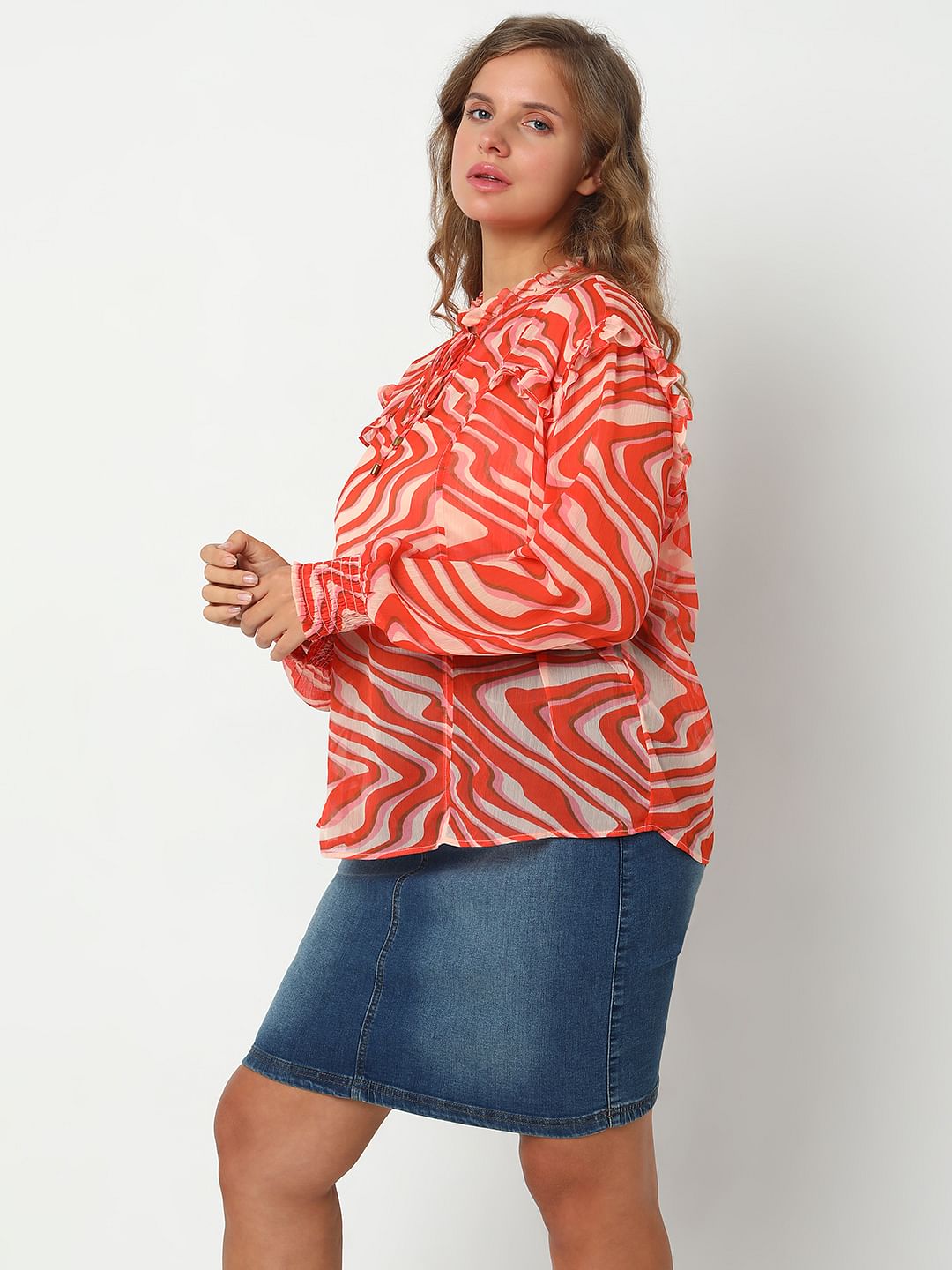 Curve Coral Swirl Print Top