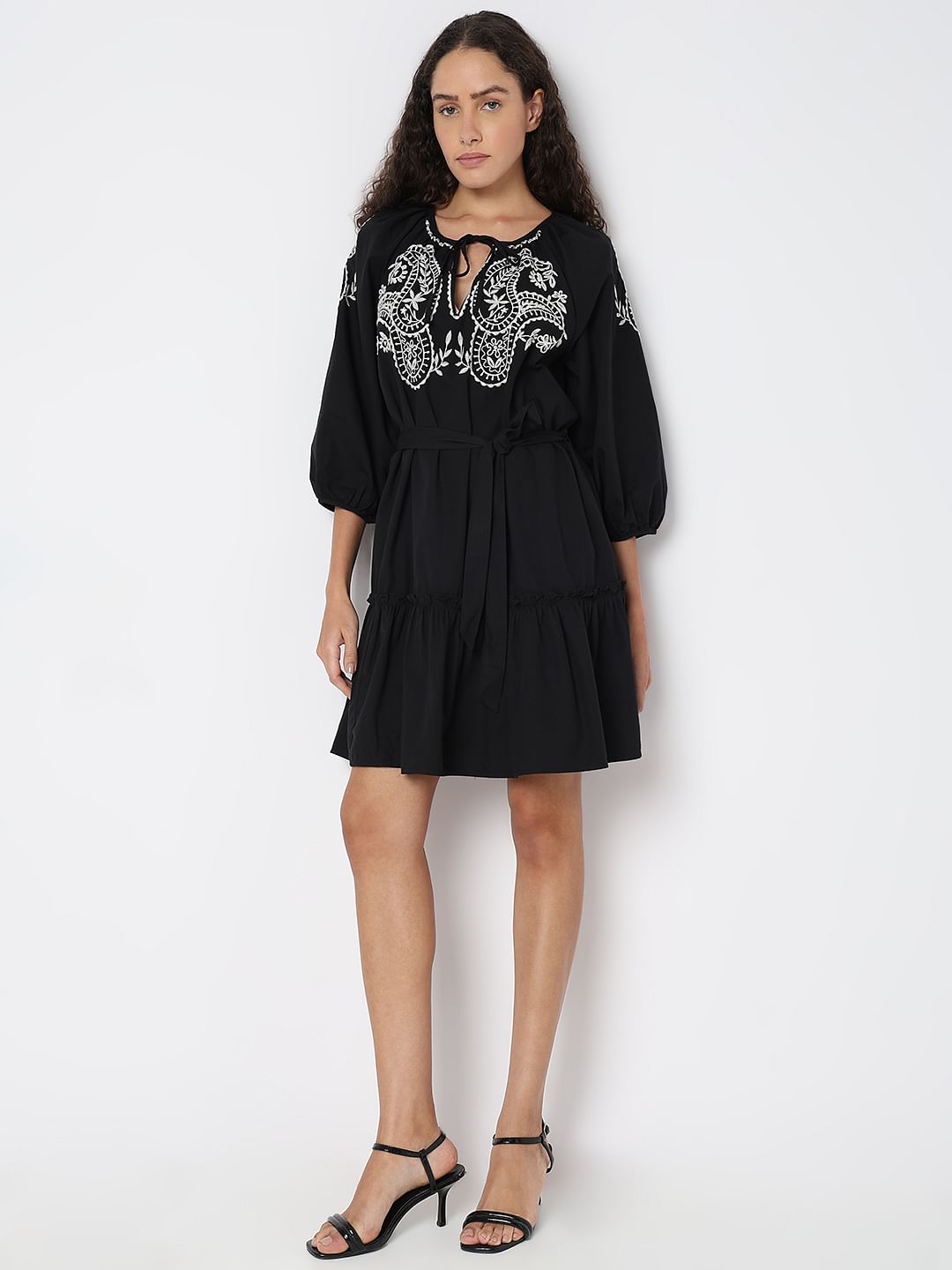 Black Contrast Embroidery Dress
