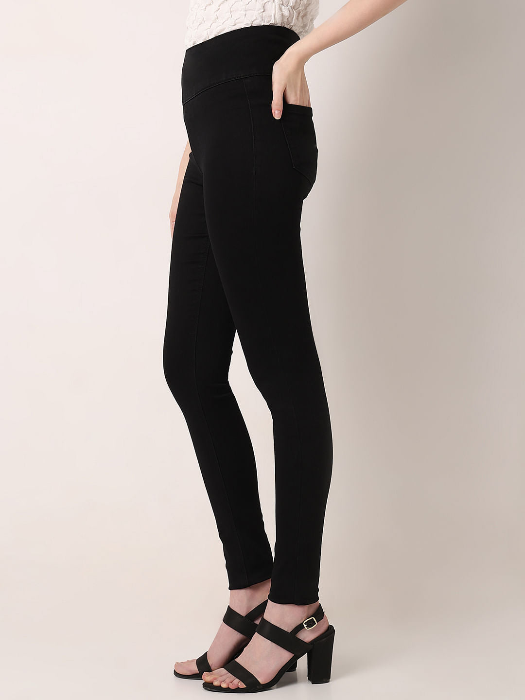 Black High Rise Jeggings