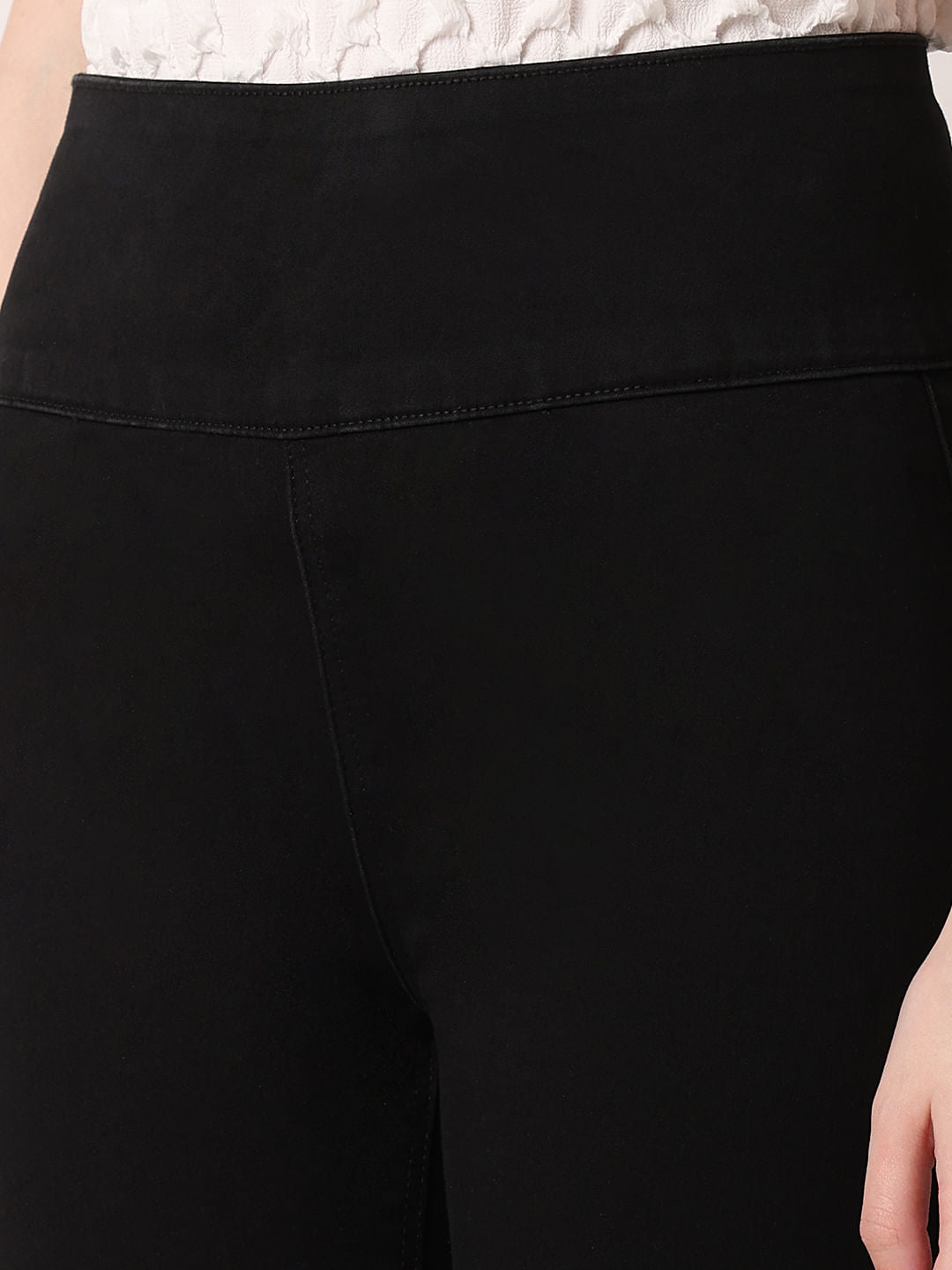 Black High Rise Jeggings