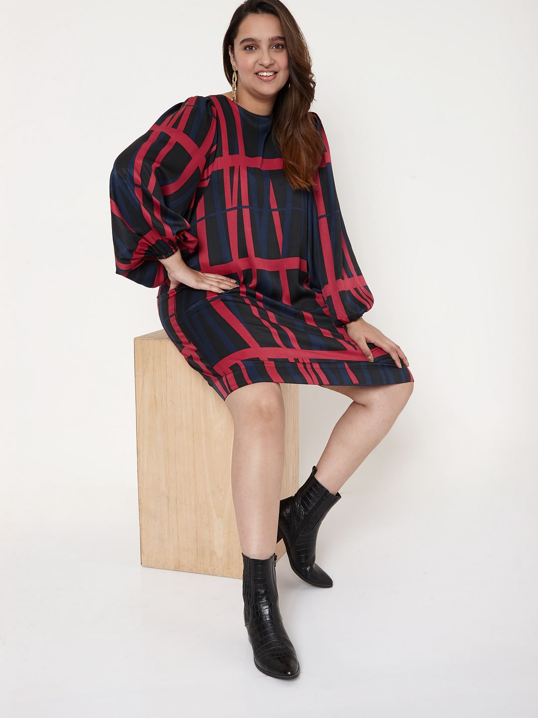 Curve Black Geometric Print Shift Dress