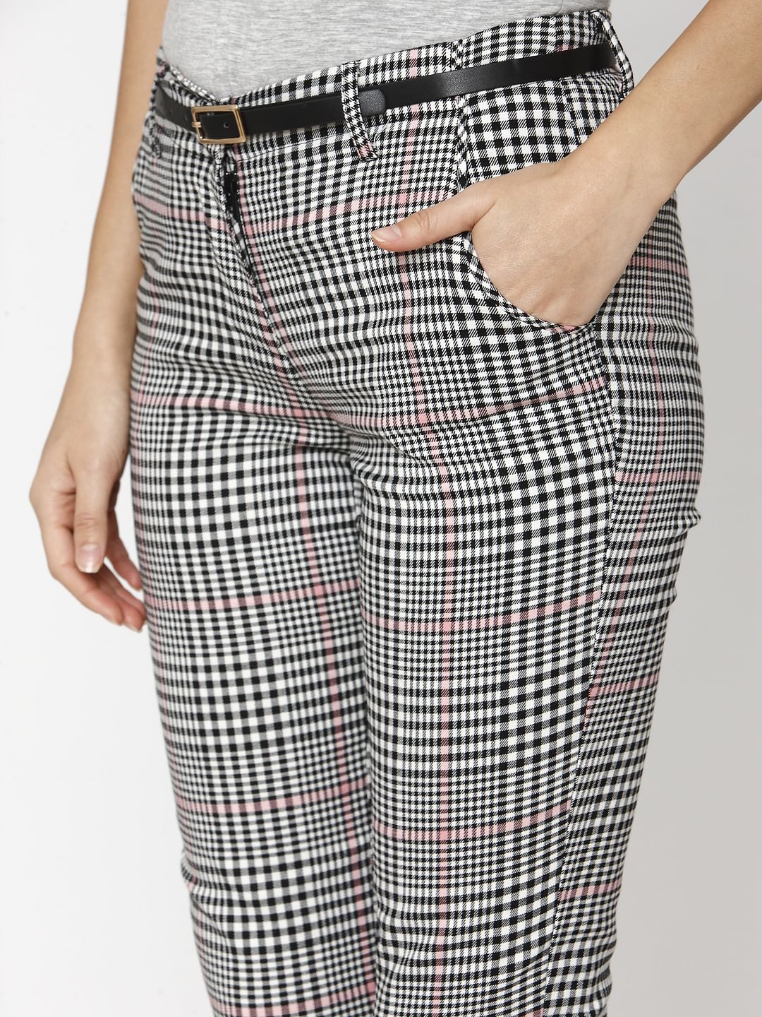 Black Mid Rise Check Ankle Length Pants
