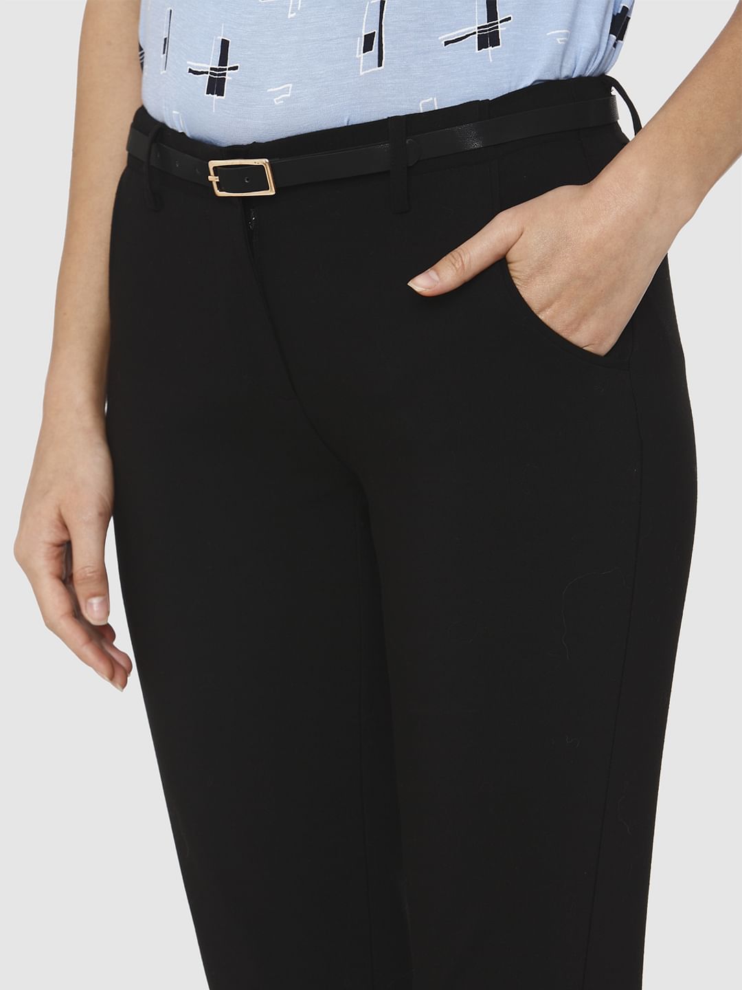 Black Mid Rise Ankle Length Slim Fit Pants