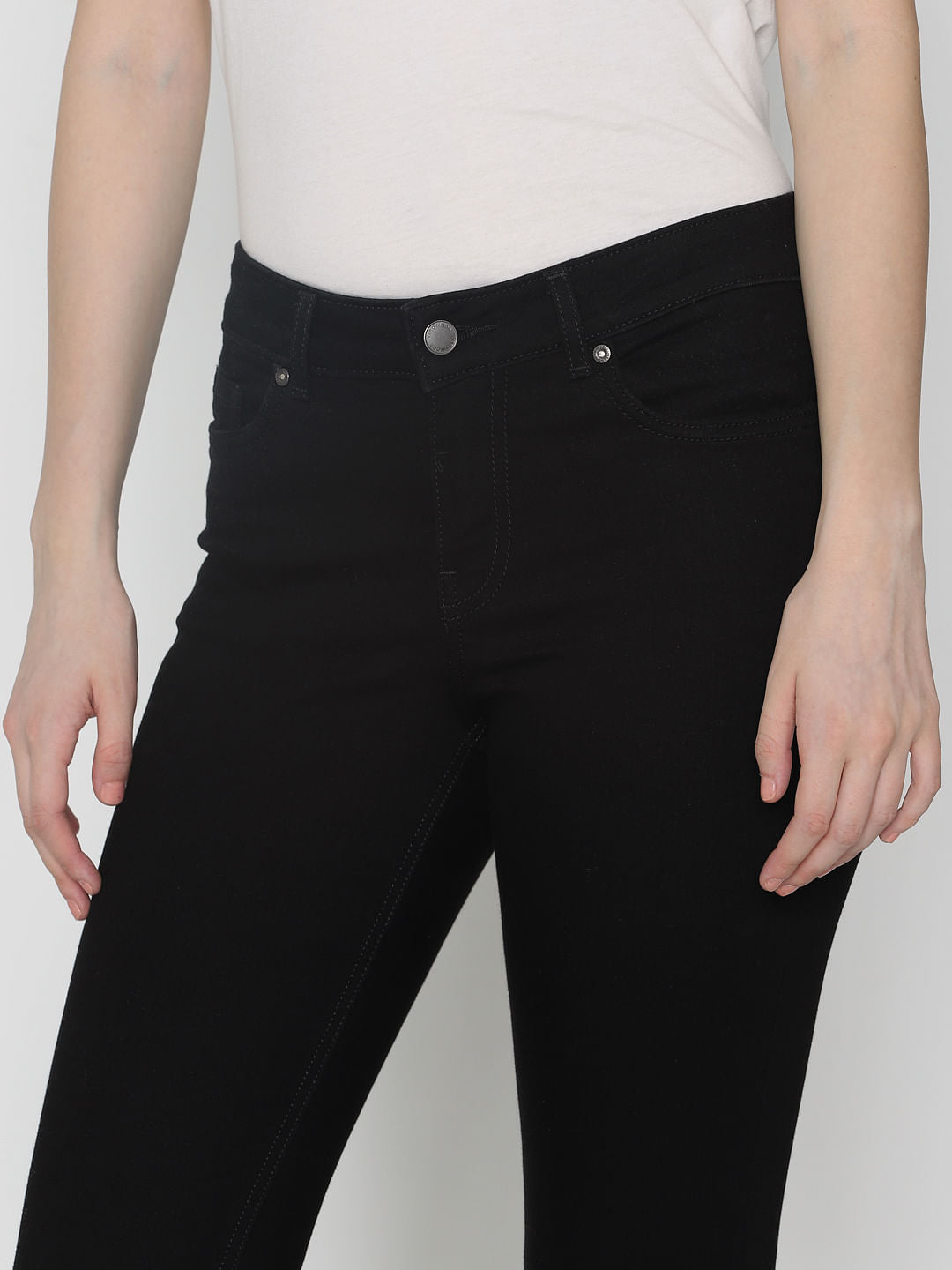Black Mid Rise Skinny Fit Jeans