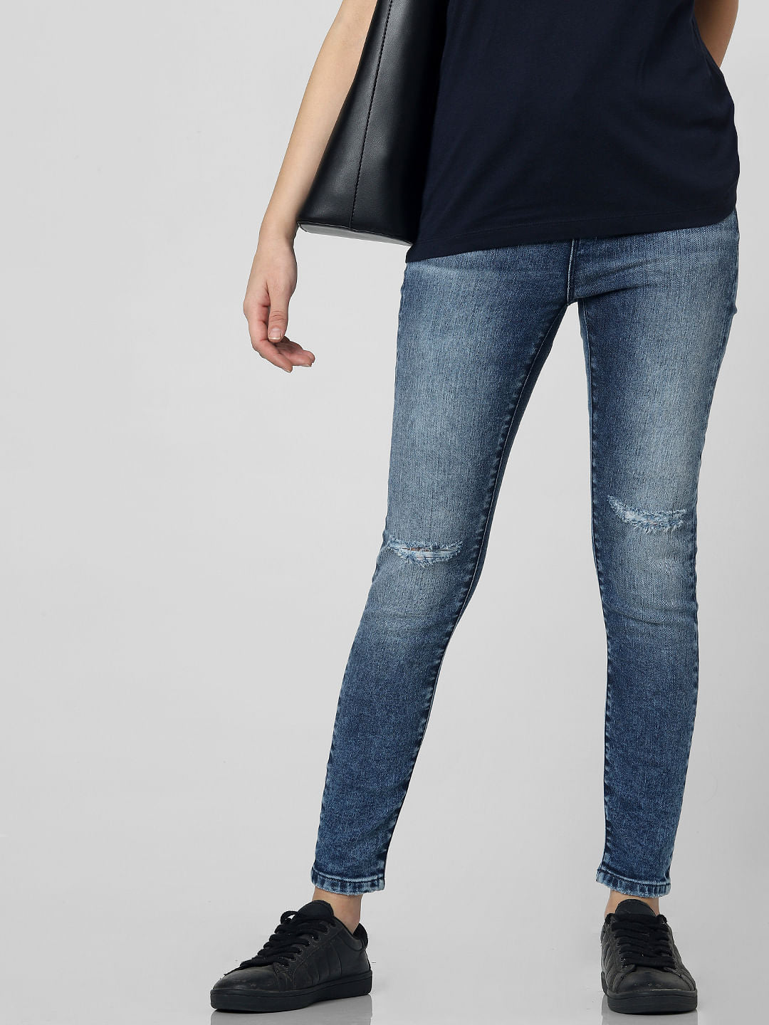 Blue Mid Rise Knee Ripped Skinny Fit Jeans