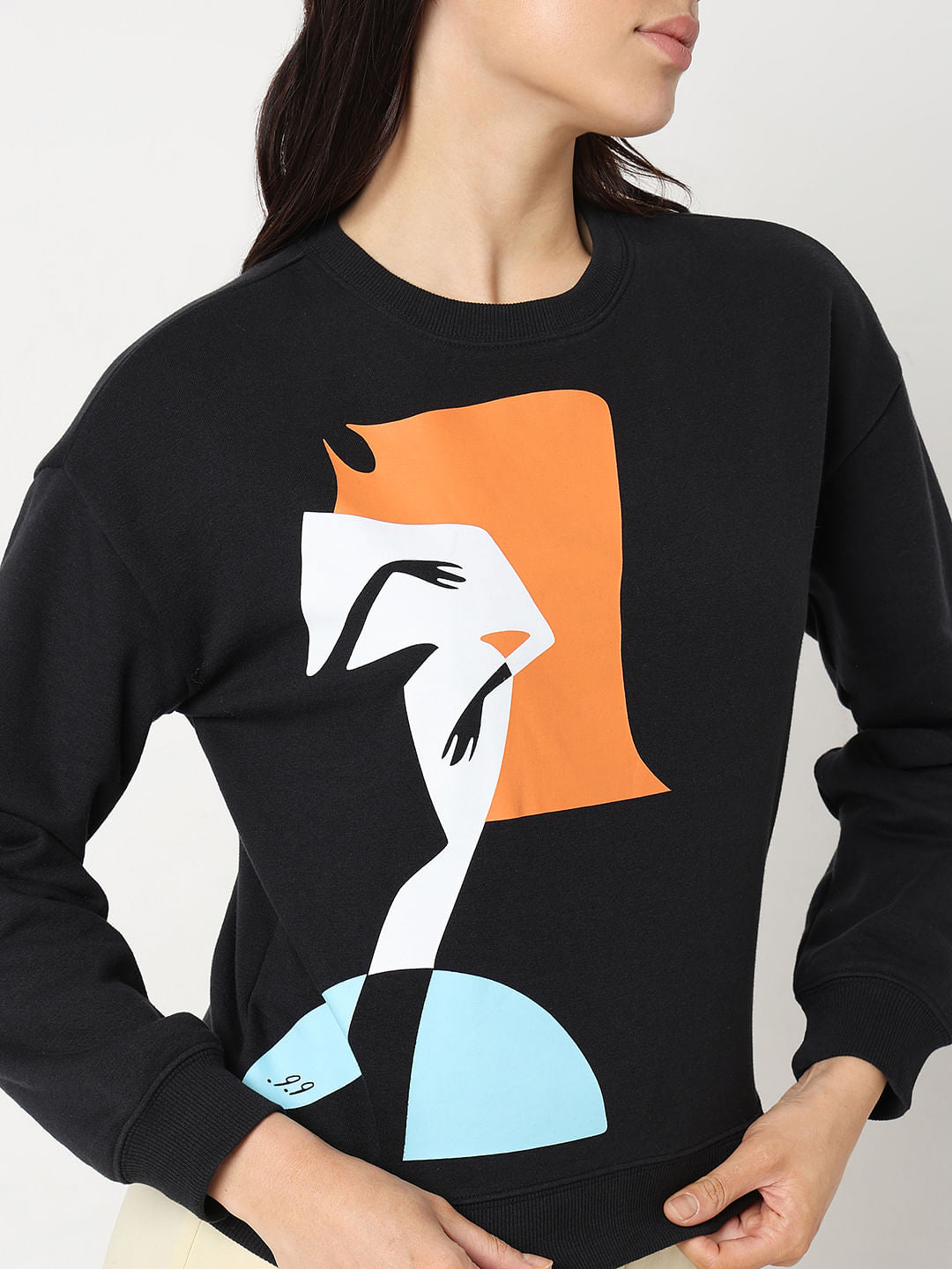 Black Graphic Printed Sweatshirt