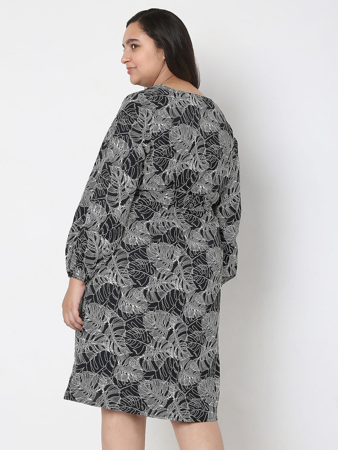 Curve Black Printed Shift Dress
