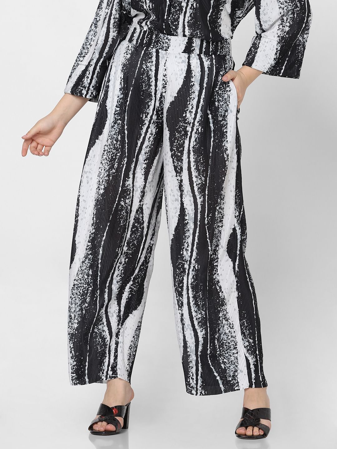 Curve Black Printed Pleated Co-Ord Set Pants