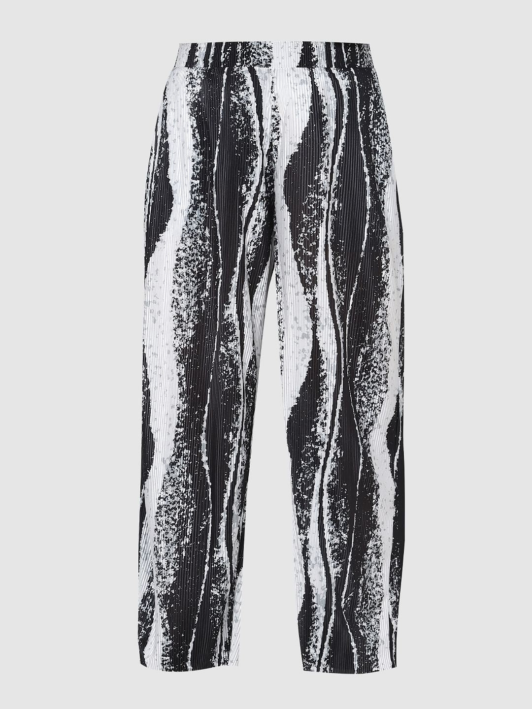 Curve Black Printed Pleated Co-Ord Set Pants