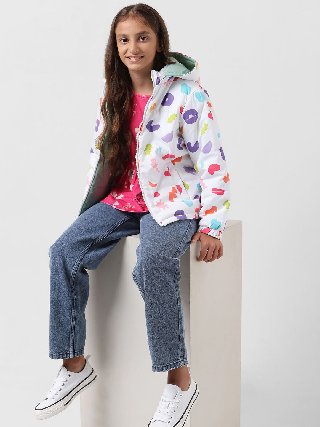 Girl White Printed Reversible Puffer Jacket