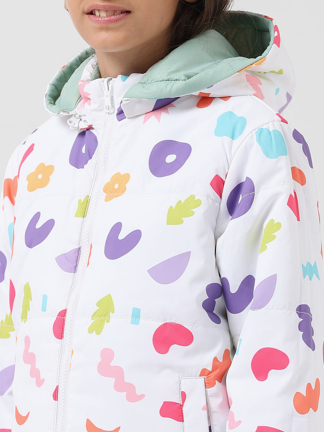 Girl White Printed Reversible Puffer Jacket
