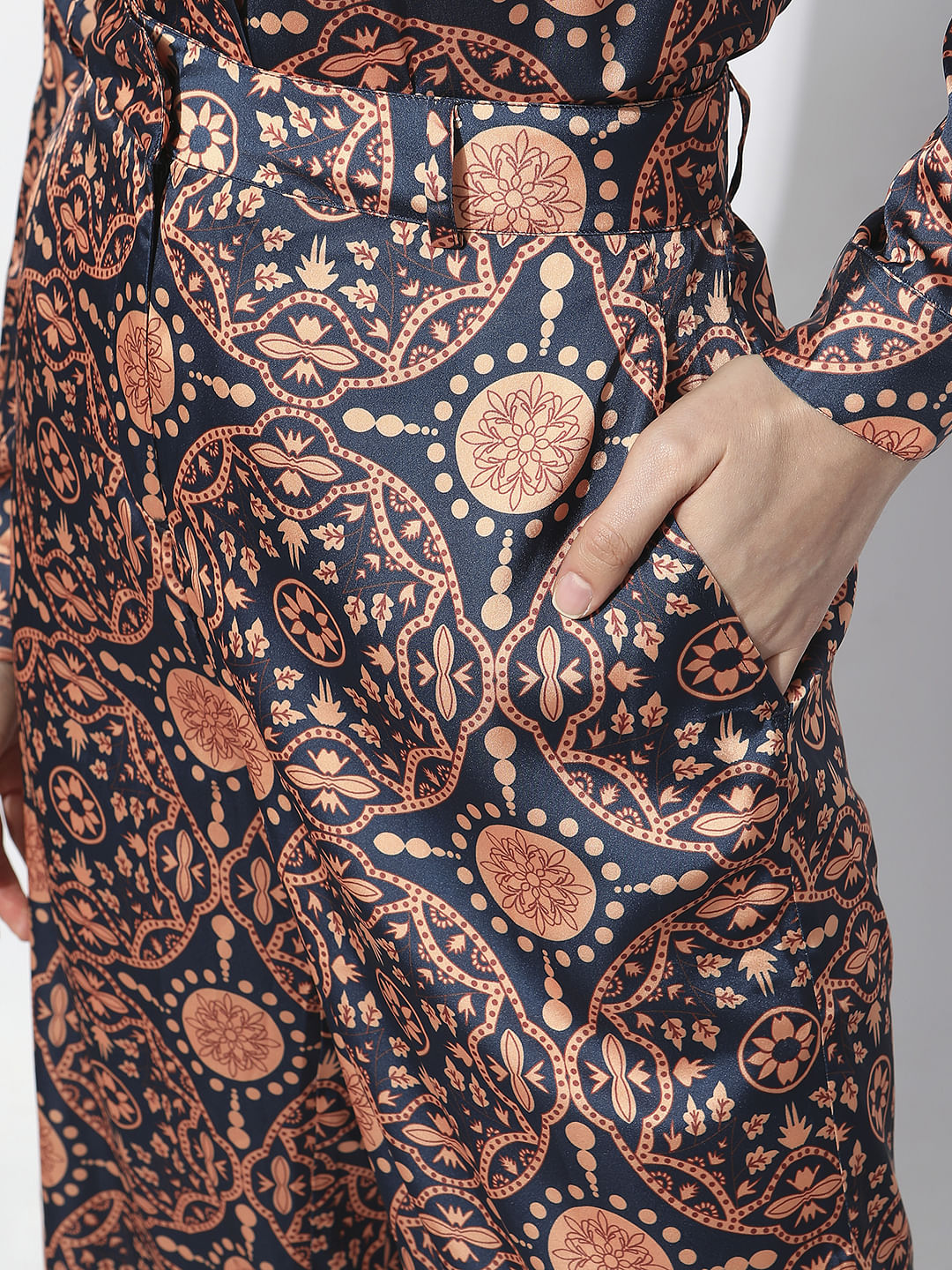 Blue High Rise Printed Pants