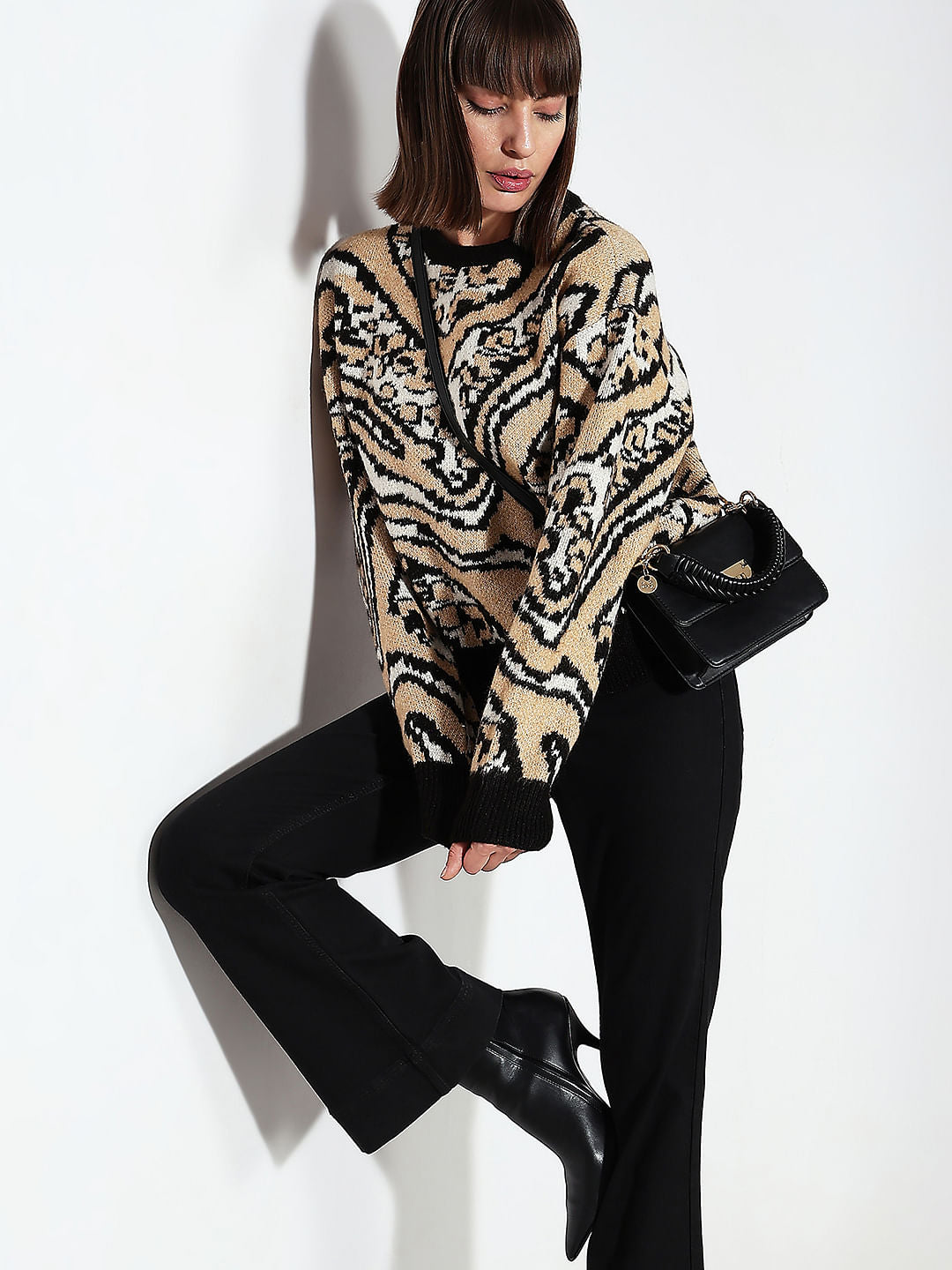 Black & Beige Printed Pullover