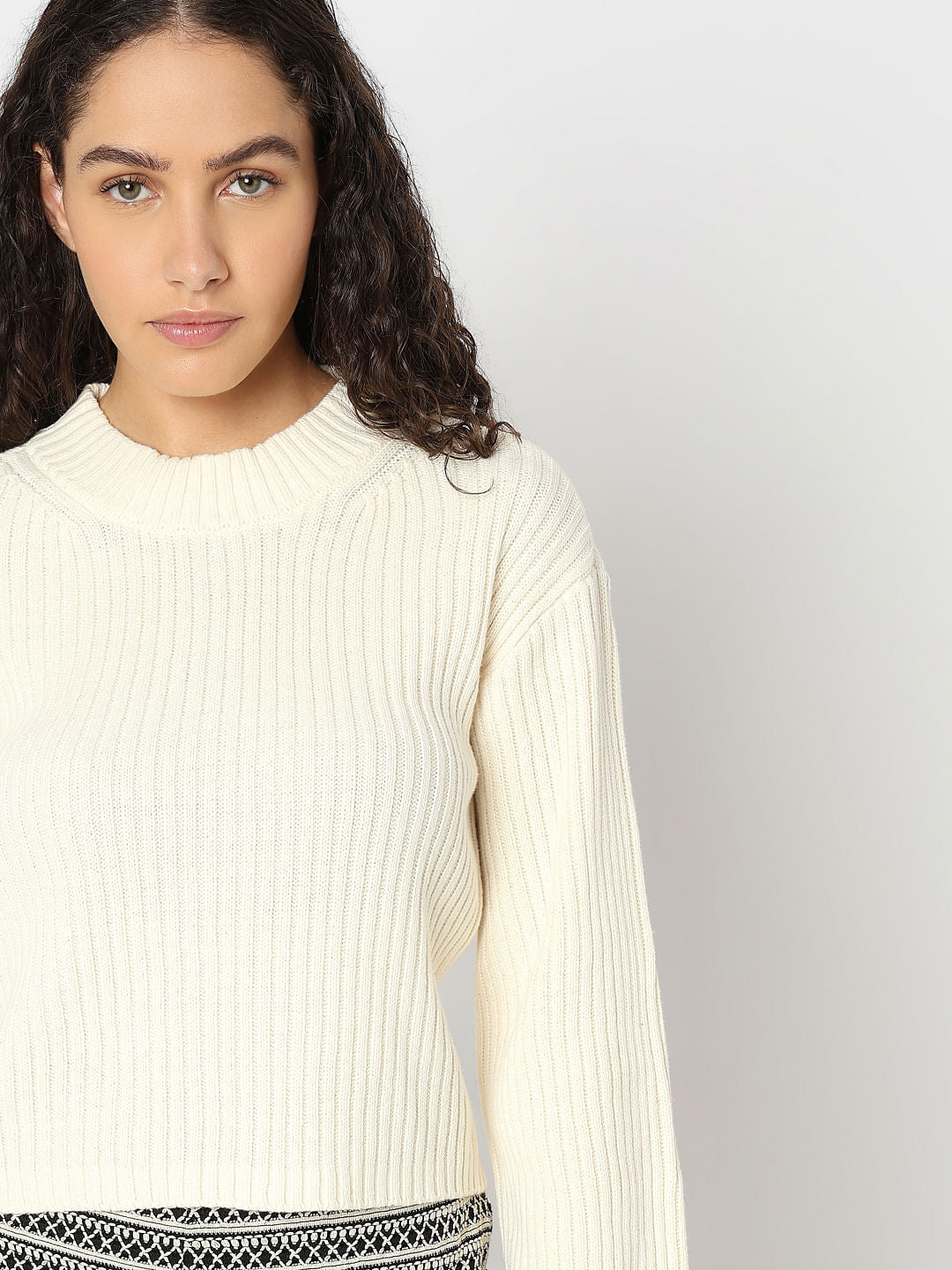 Ecru Ribbed Knitted Pullover