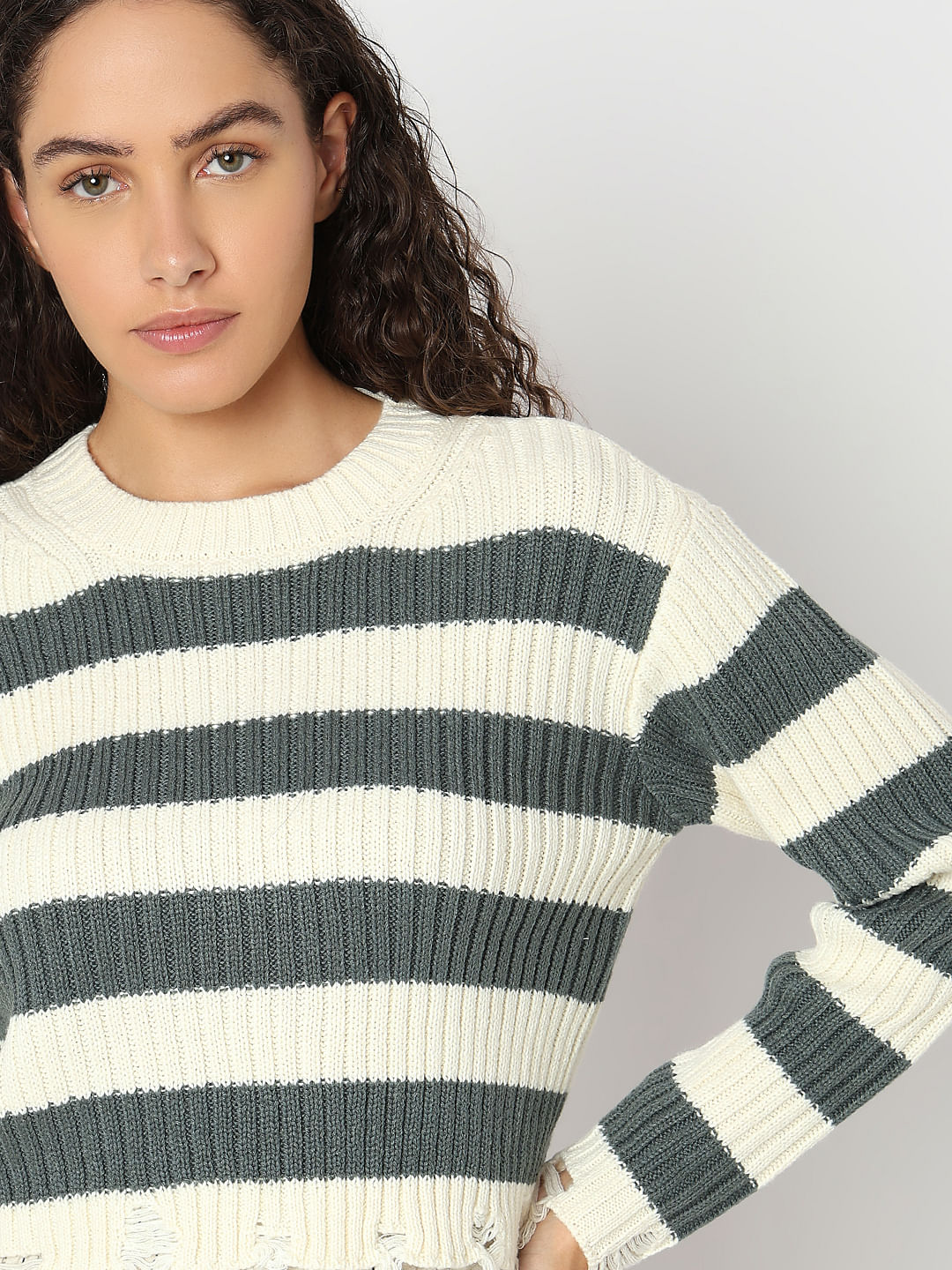 Ecru Colourblocked Knitted Pullover