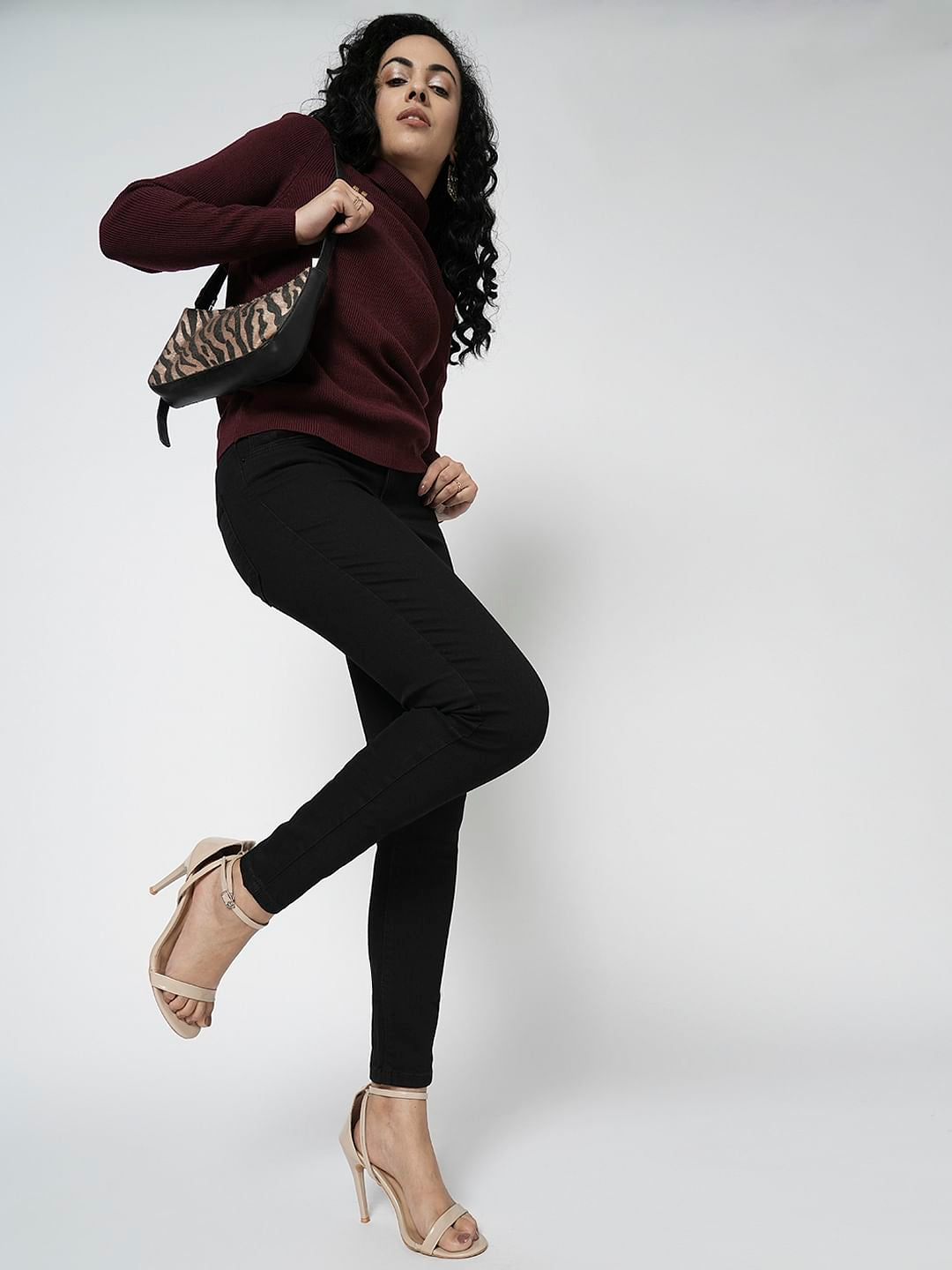 I.Scenery By Vero Moda Black Mid Rise Wendy Skinny Fit Jeans