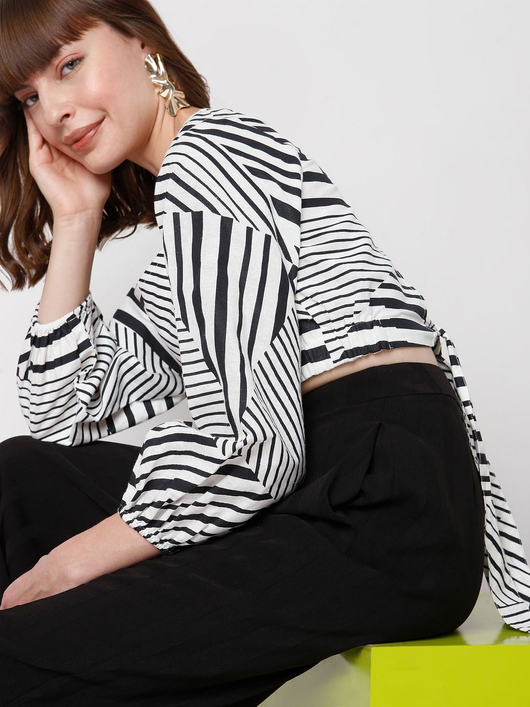 Black & White Printed Crop Top