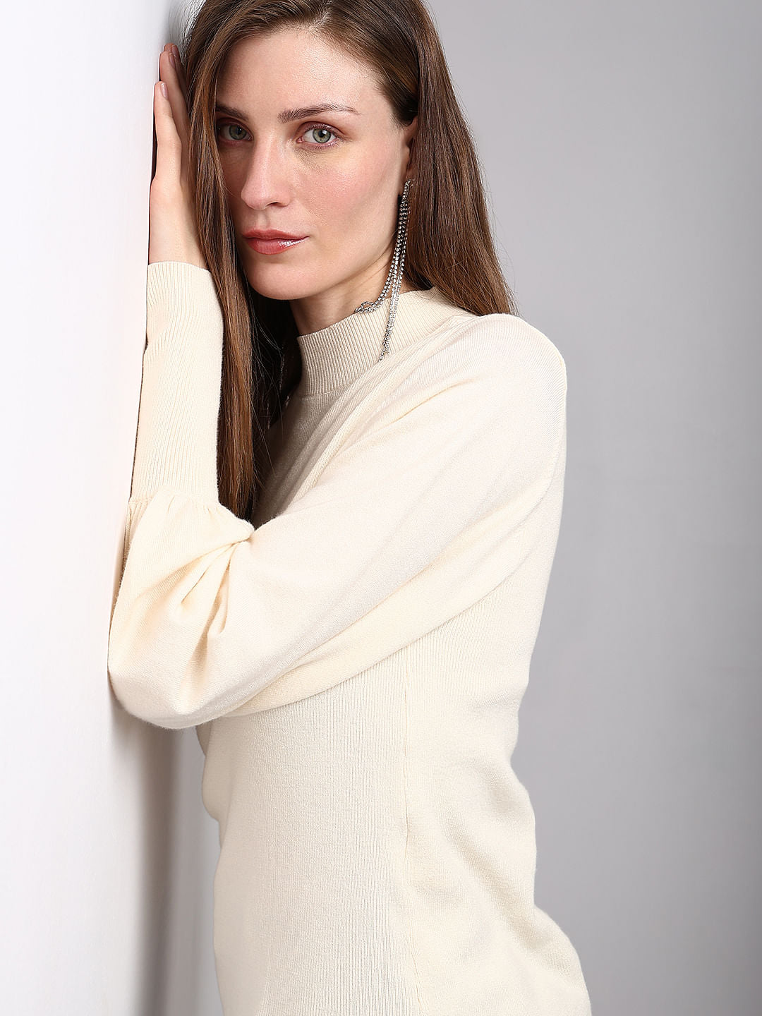 Cream High Neck Slim Fit Pullover