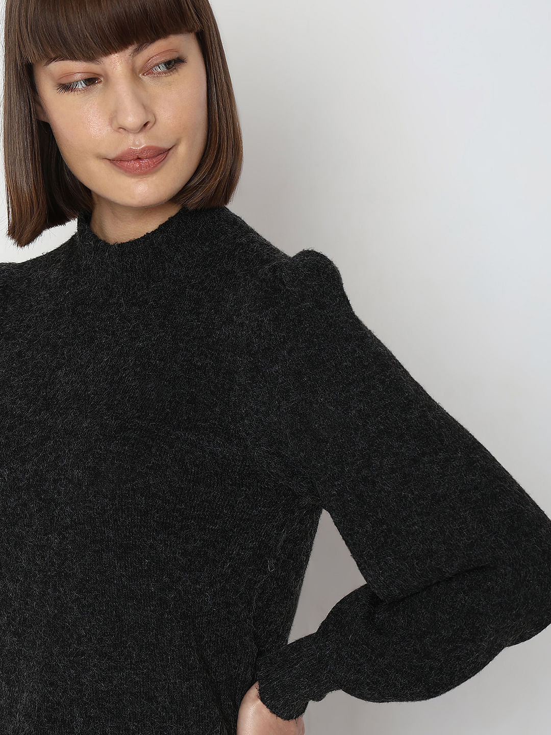 Black High Neck Melange Yarn Pullover
