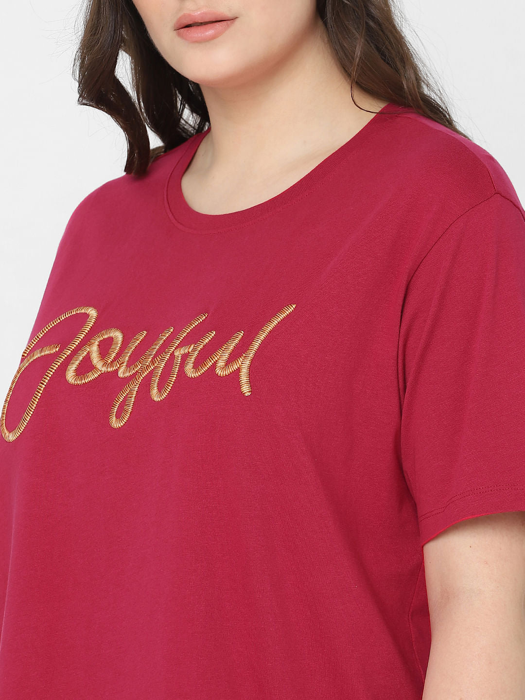 Curve Red Embroidered Text Print T-Shirt