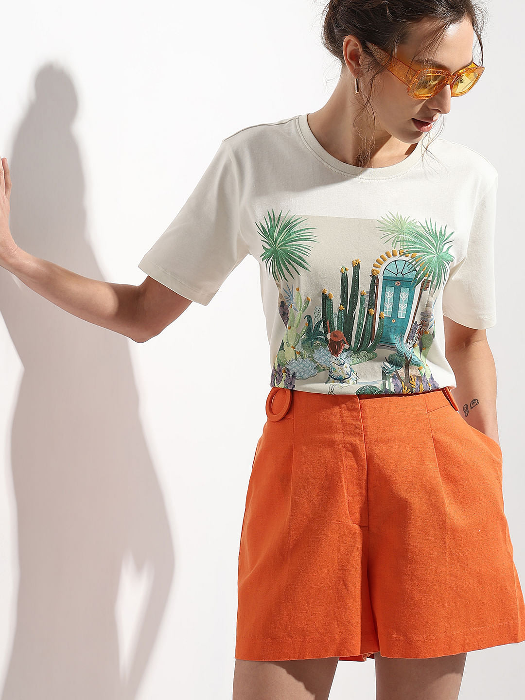 White Graphic Print T-Shirt