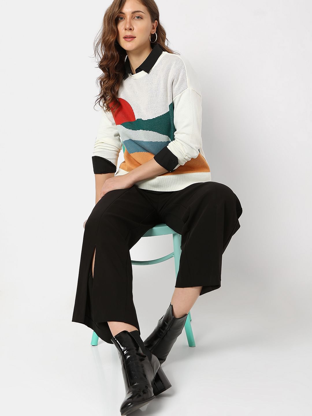 Cream Graphic Print Pullover