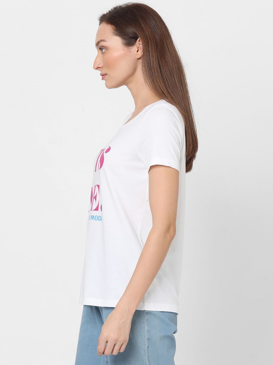 White It'S Me Text T-Shirt