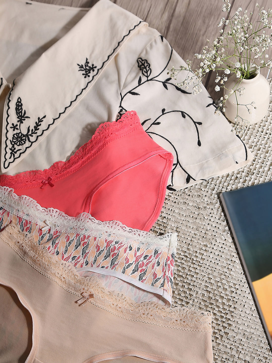 Intimates Pack Of 3 Printed Hipster Briefs