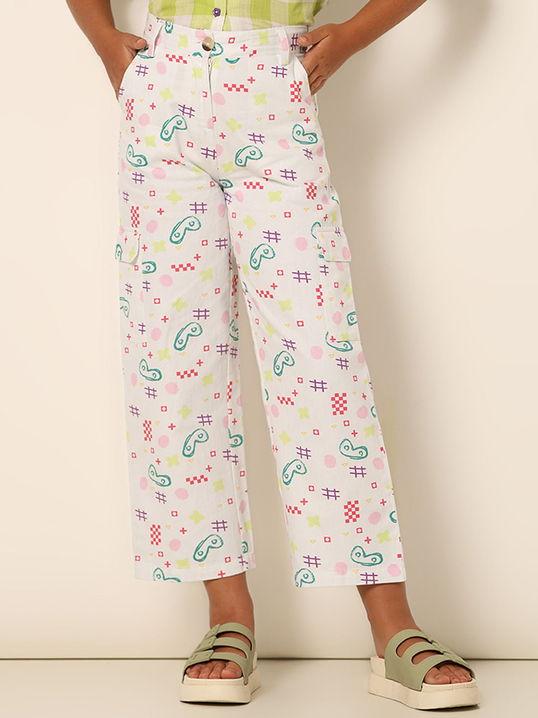 Girl White Mid Rise Printed Wide Leg Pants