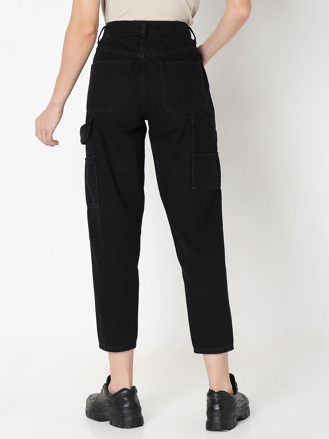 Black Mid Rise Straight Fit Jeans