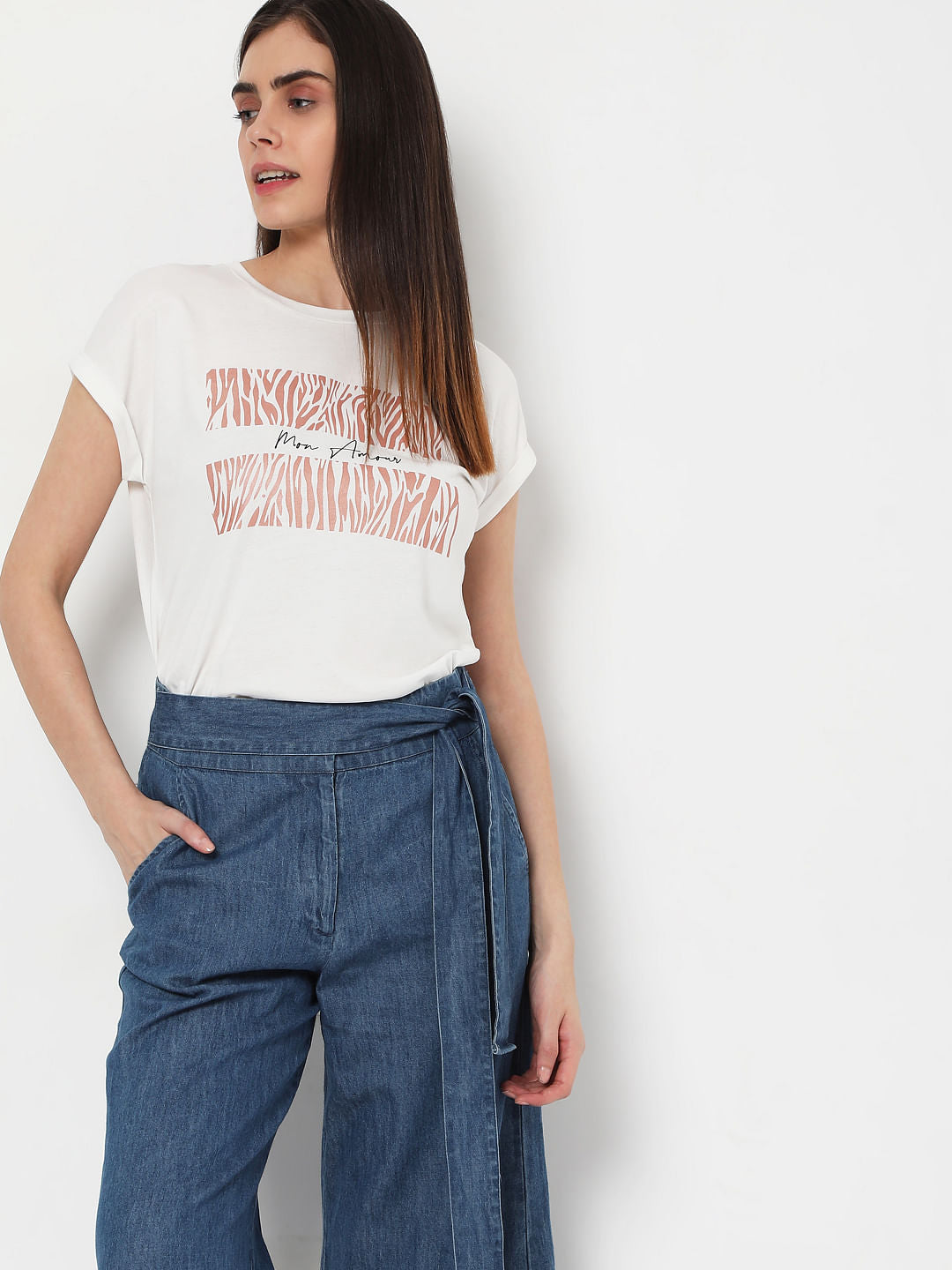 White Graphic Print T-Shirt