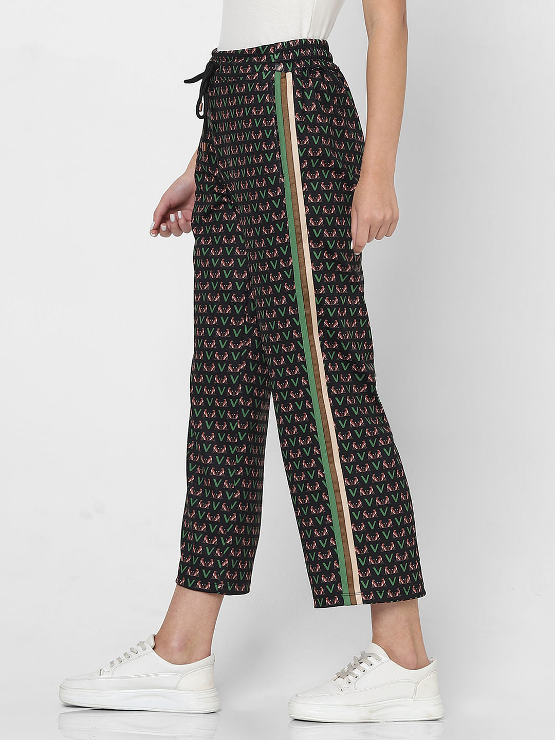 Black Mid Rise Printed Co-Ord Set Joggers