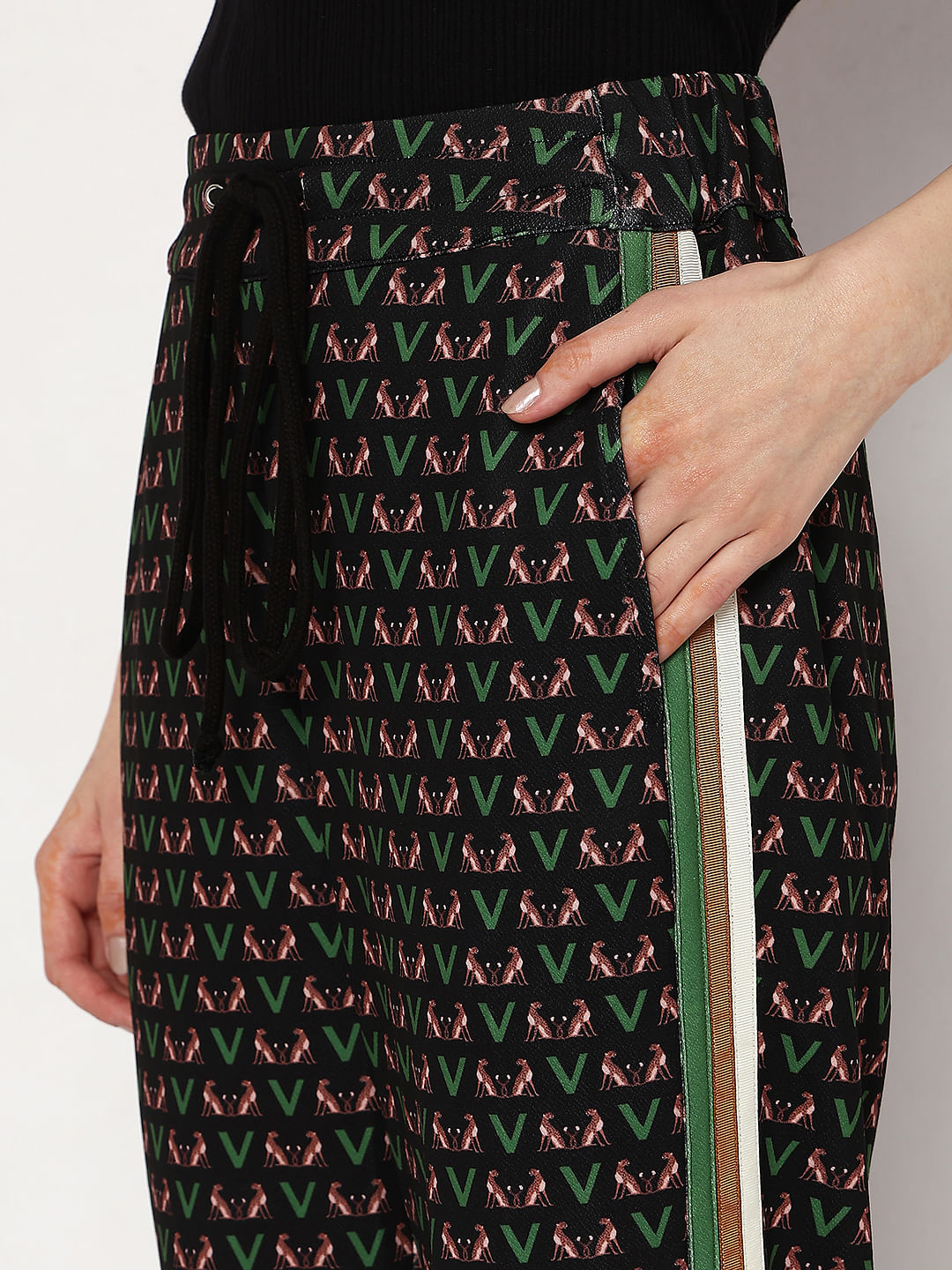 Black Mid Rise Printed Co-Ord Set Joggers