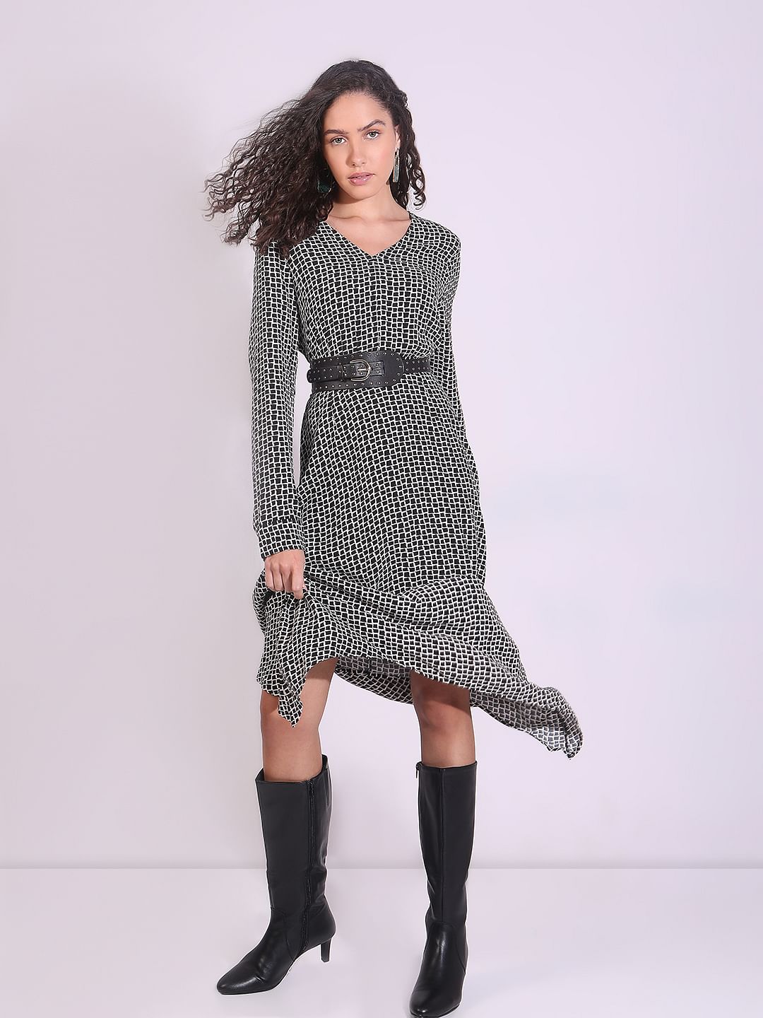 Black Abstract Print Midi Dress