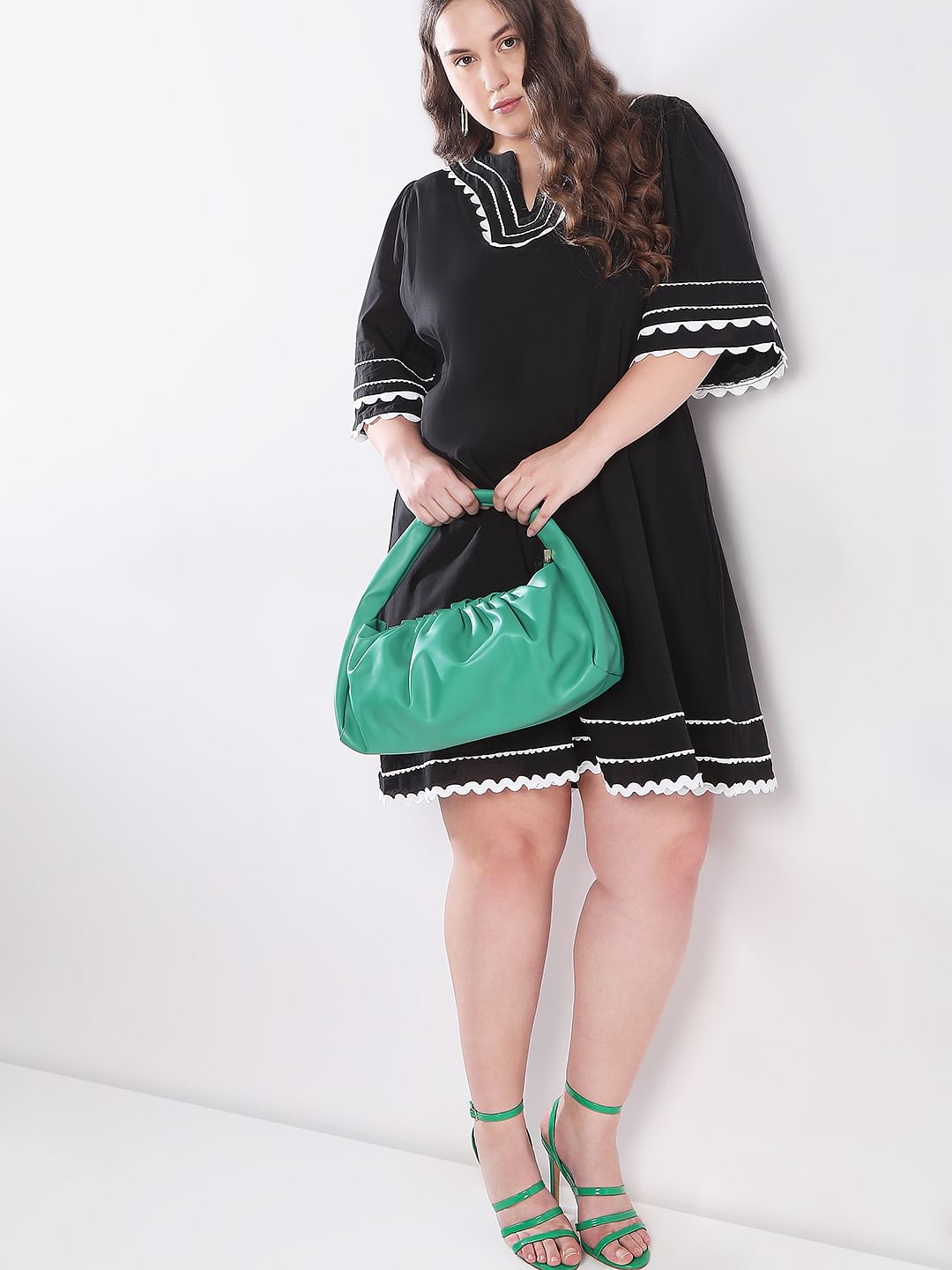 Curve Black Printed Shift Dress